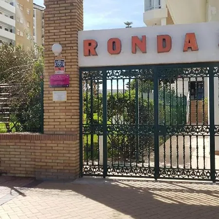 Suncoast Boliches Appartement *